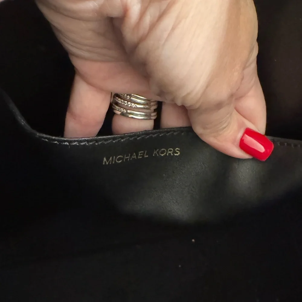 Michael Kors Black Tote Bag - Picture 8 of 9